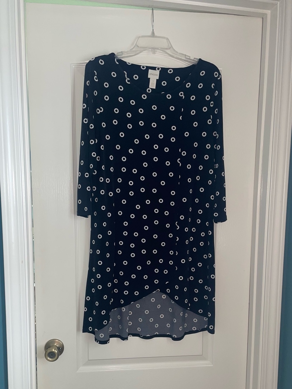 Chico’s Black/White Tunic Top